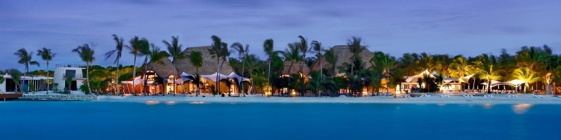 Holiday Inn Kandooma Resort & Spa